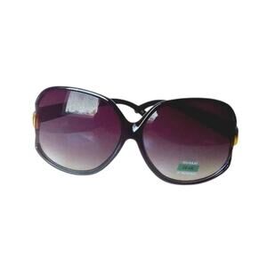Oversize Black Fashion Sunglasses UV400 Protection